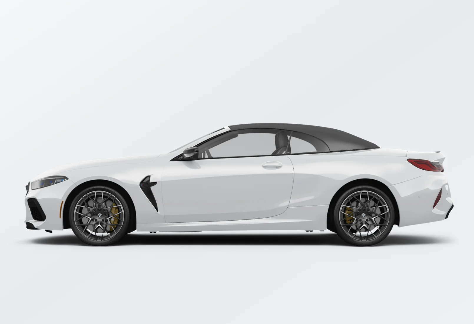BMW M8 2025