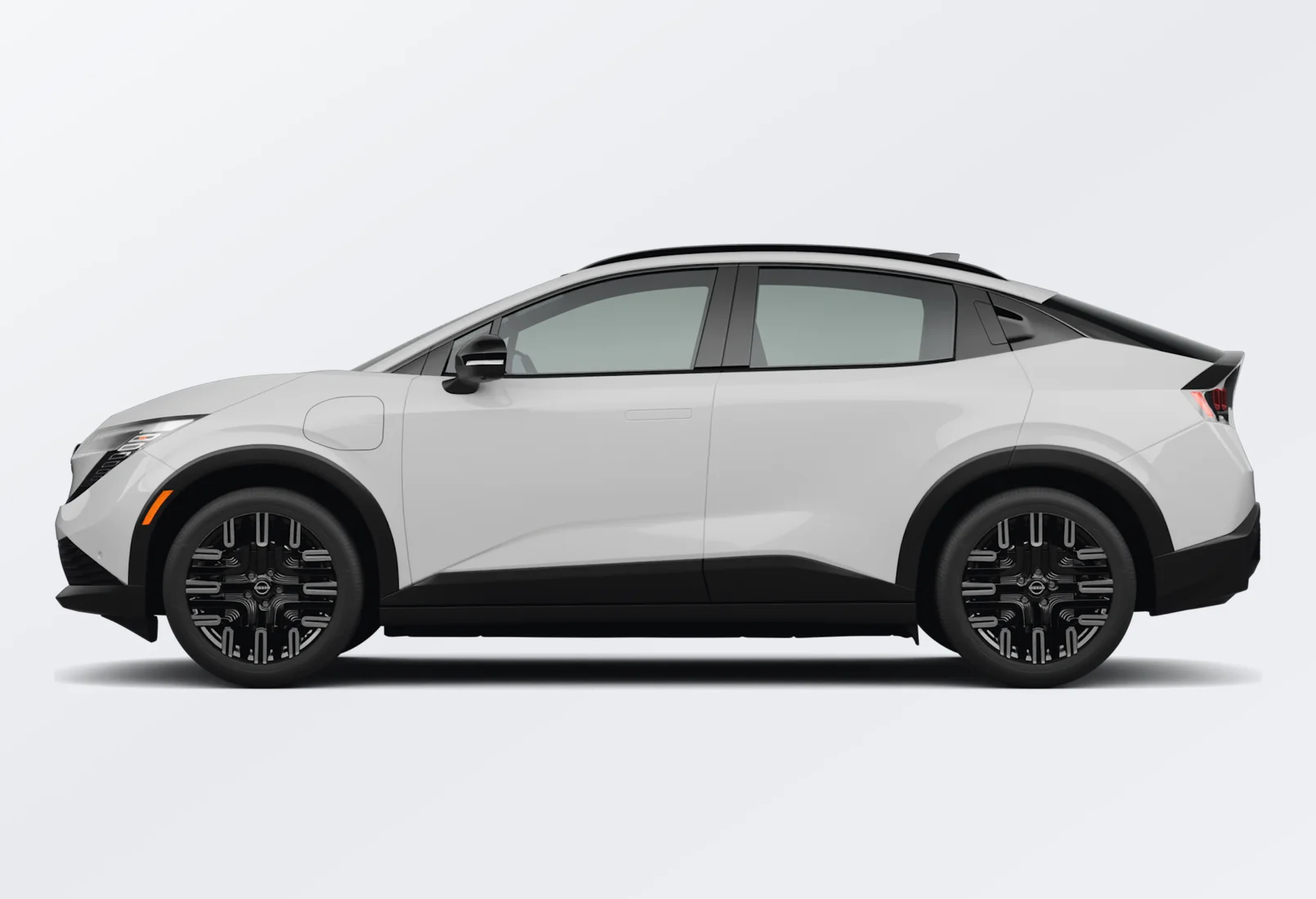 Nissan LEAF 2026 lease deal in NYC — side view