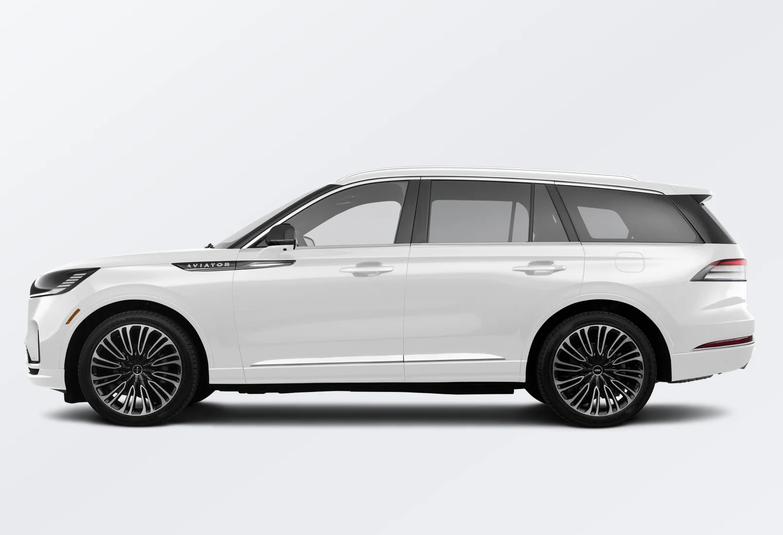 Lincoln Aviator 2025 lease deal in NYC — side view