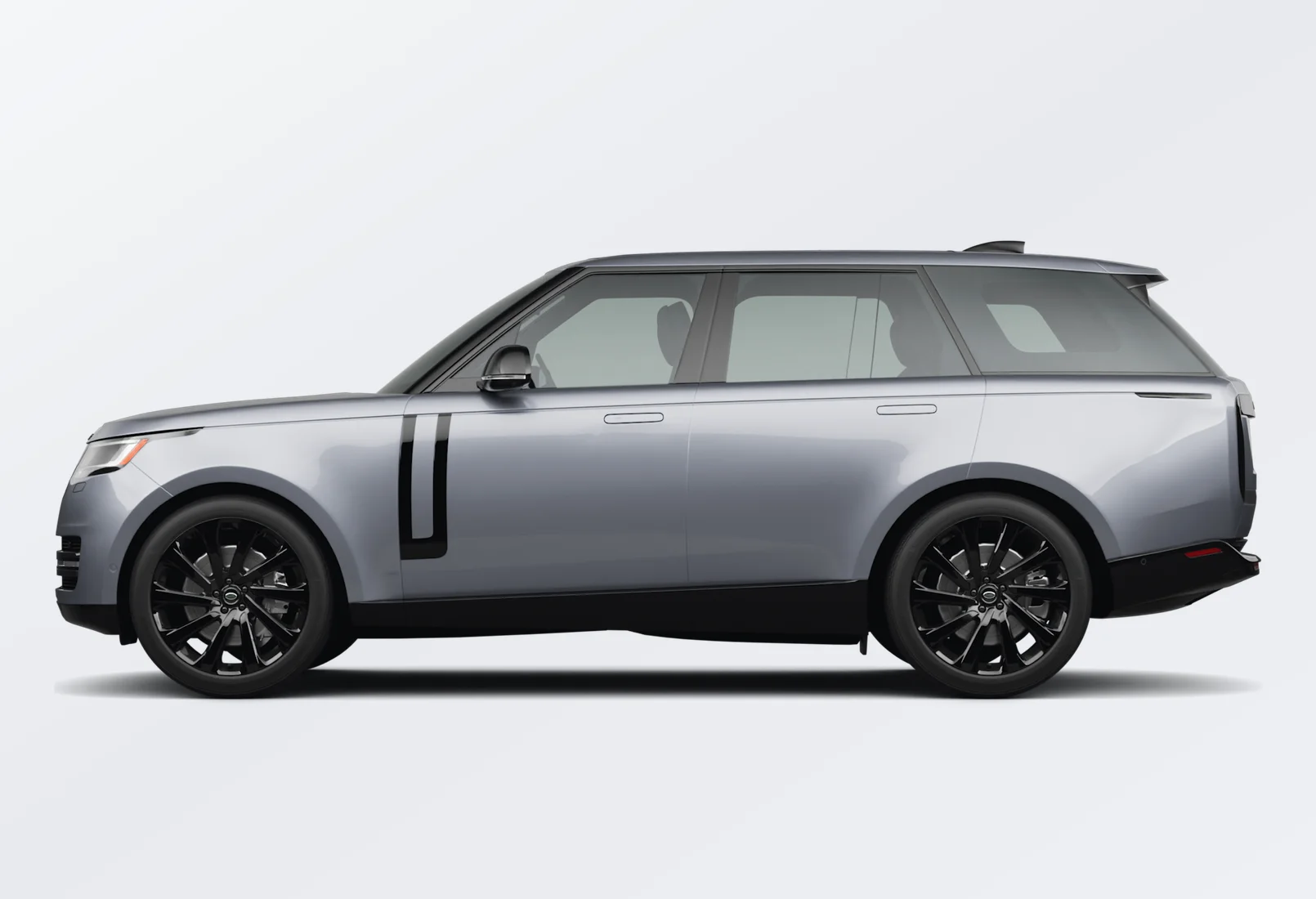 Land Rover Range Rover 2025 lease deal in NYC — side view